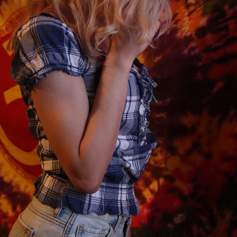 Cute Top - Picture 3 of 4